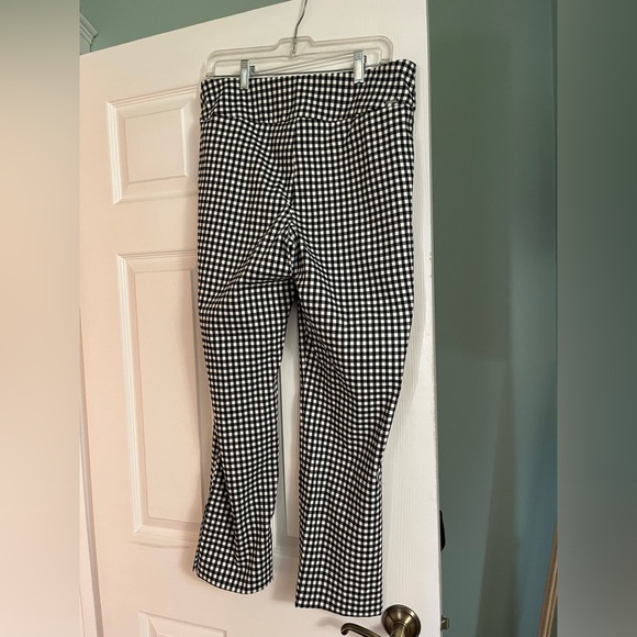 Up! Black and white pull on spring/summer/fall pants. NWOT - Picture 2 of 5
